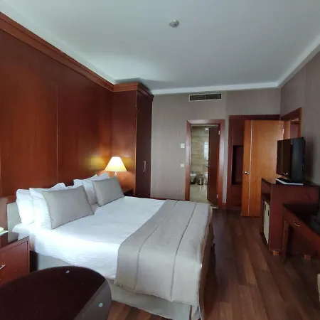 Hotel The Park Bostanci