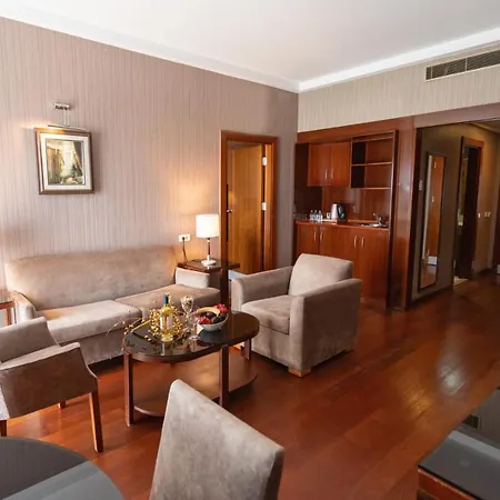 Hotel The Park Bostanci
