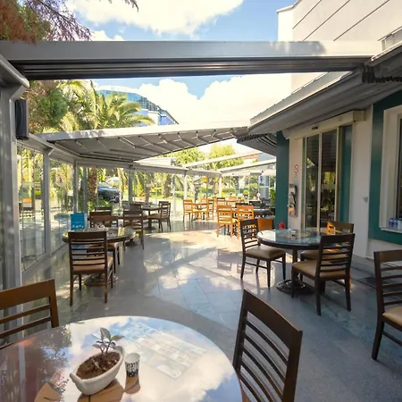 Szálloda The Park Bostanci 5*